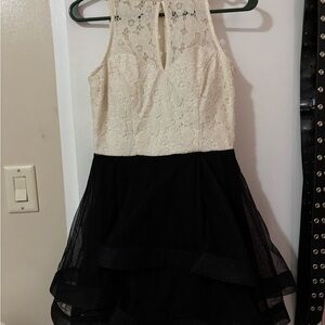 Elegant Lace Dress - Black and Cream